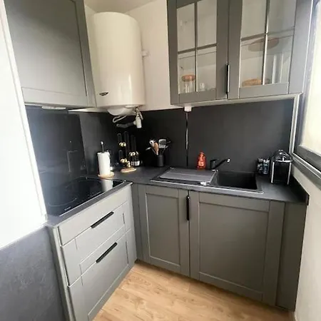 Apartment Moderne A Antony